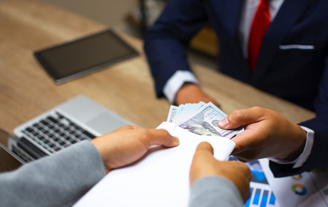 Титульне фото